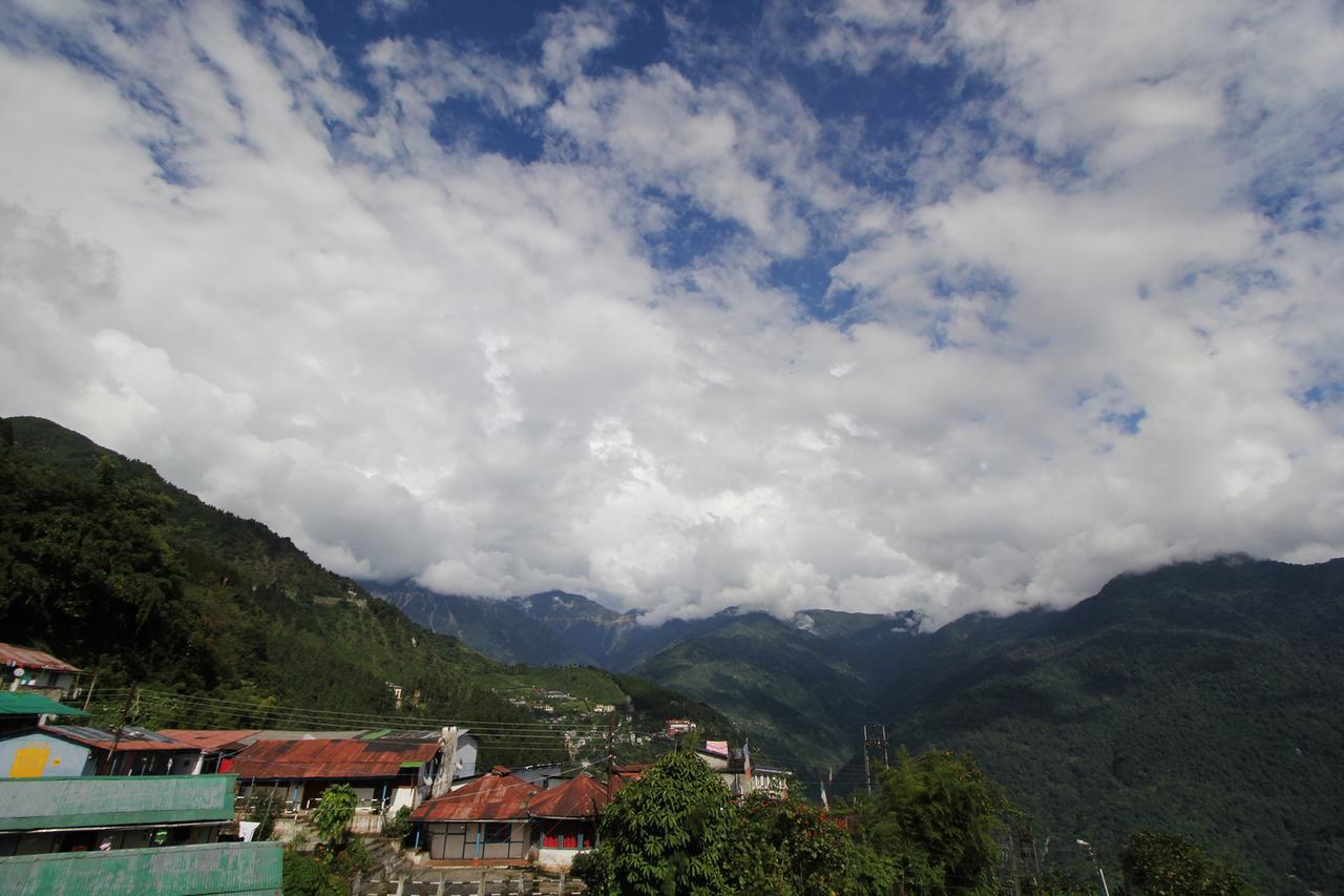 Hotel Tarayana Grand Gangtok Eksteriør bilde