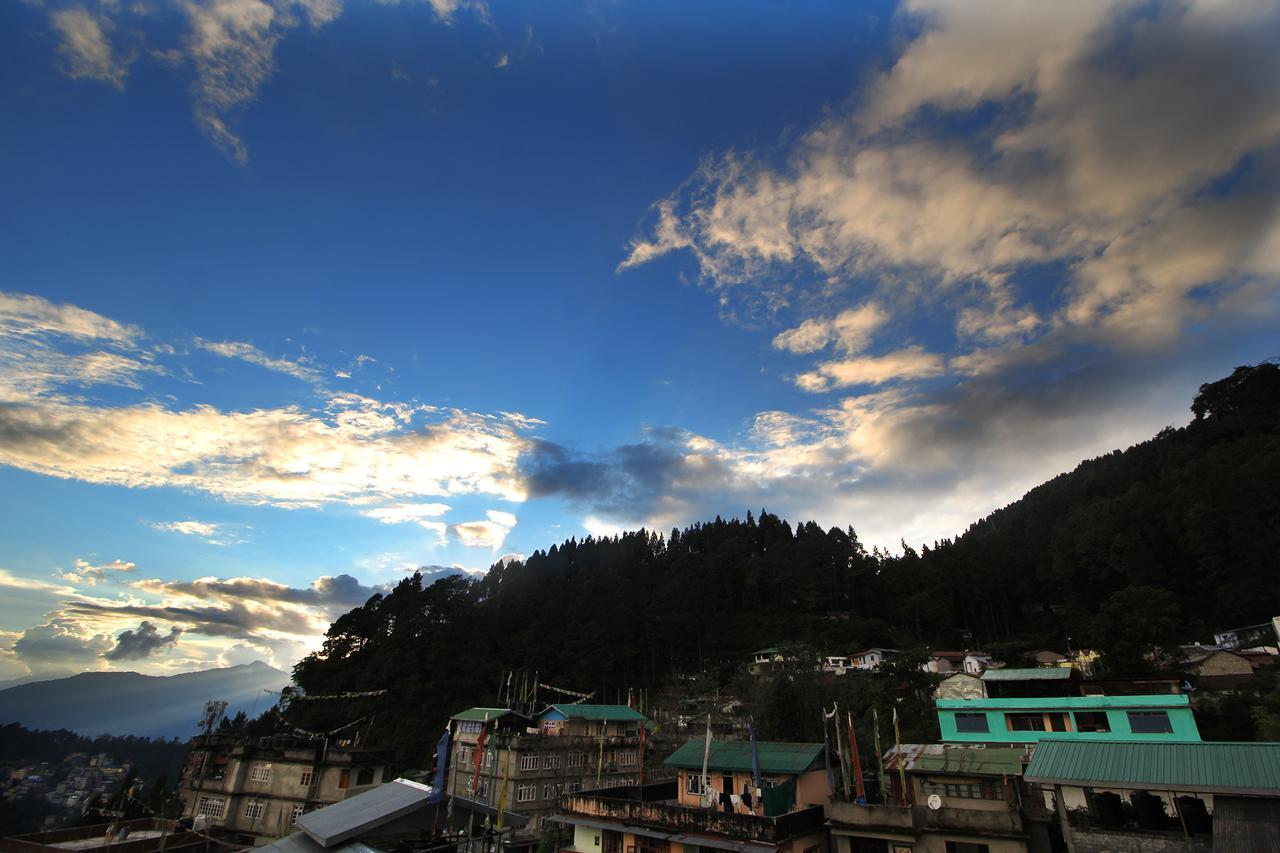 Hotel Tarayana Grand Gangtok Eksteriør bilde